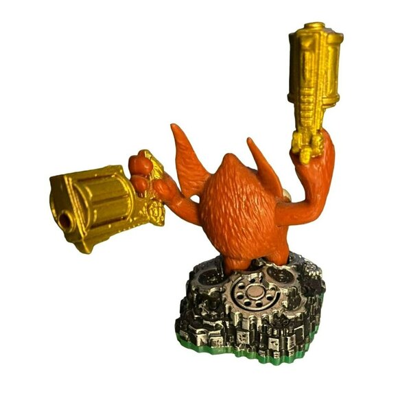 Skylanders Trigger Happy Figure With Gold Guns By Activision - Picture 2 of 3